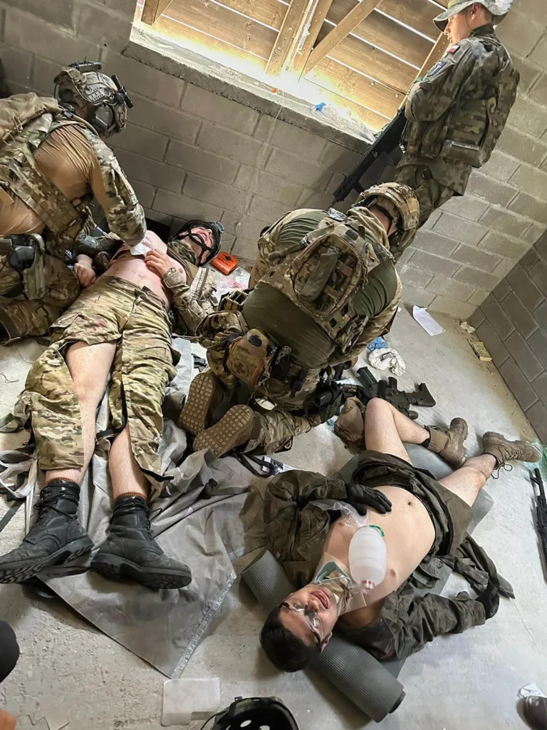 Symulacja wielu rannych i działania zespołu ratowniczego – Mil-Med Challenge 2023